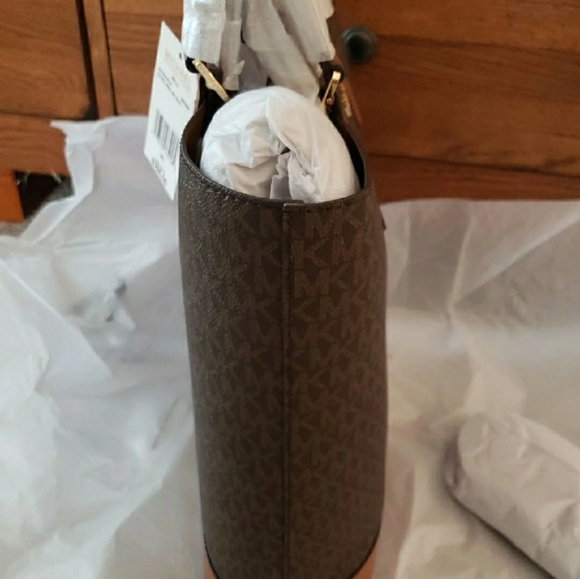 Michael Kors large Kelli tote, bag NWT - Picture 6 of 11